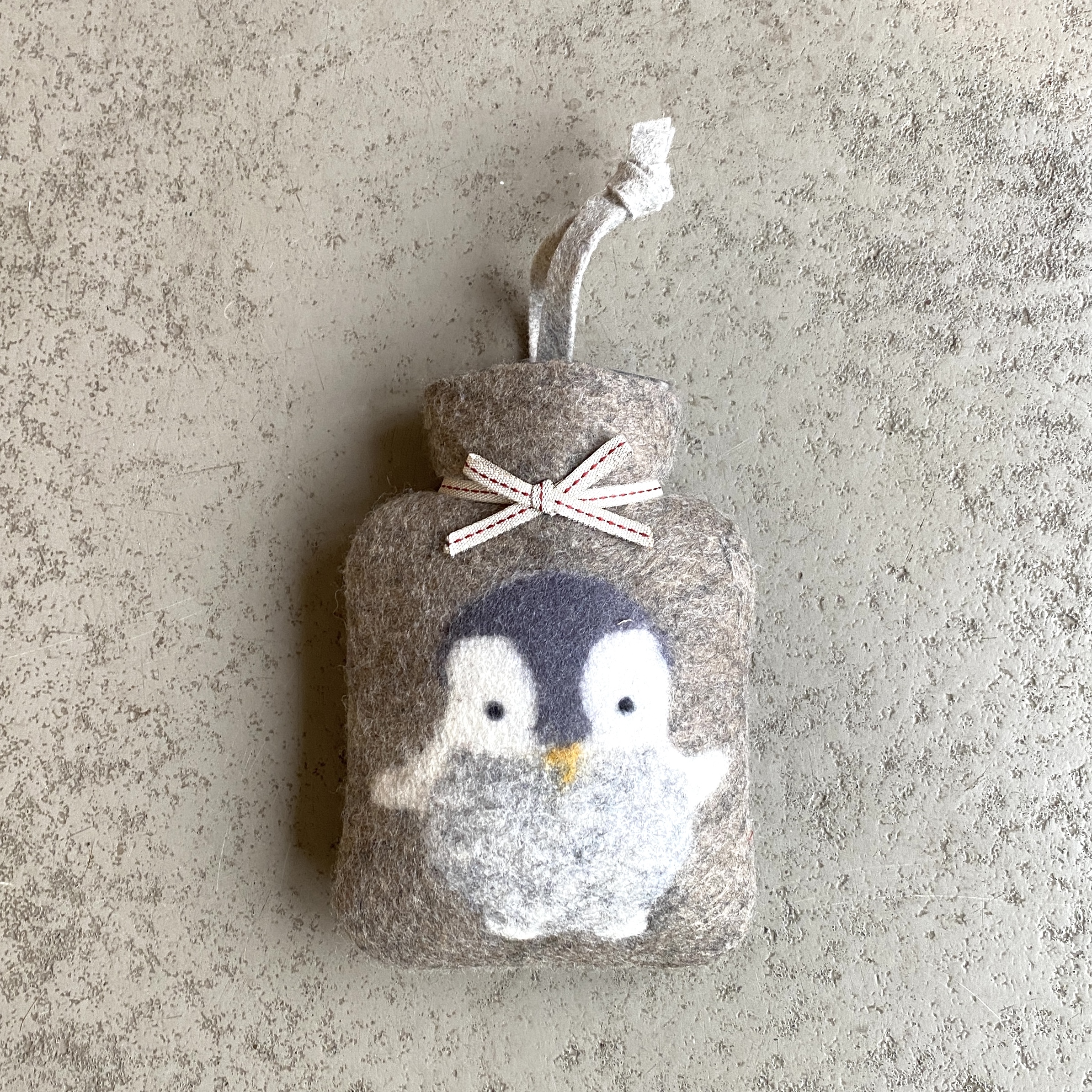 Mini-Wämflasche "Pinguin" 0,2L cashmere 