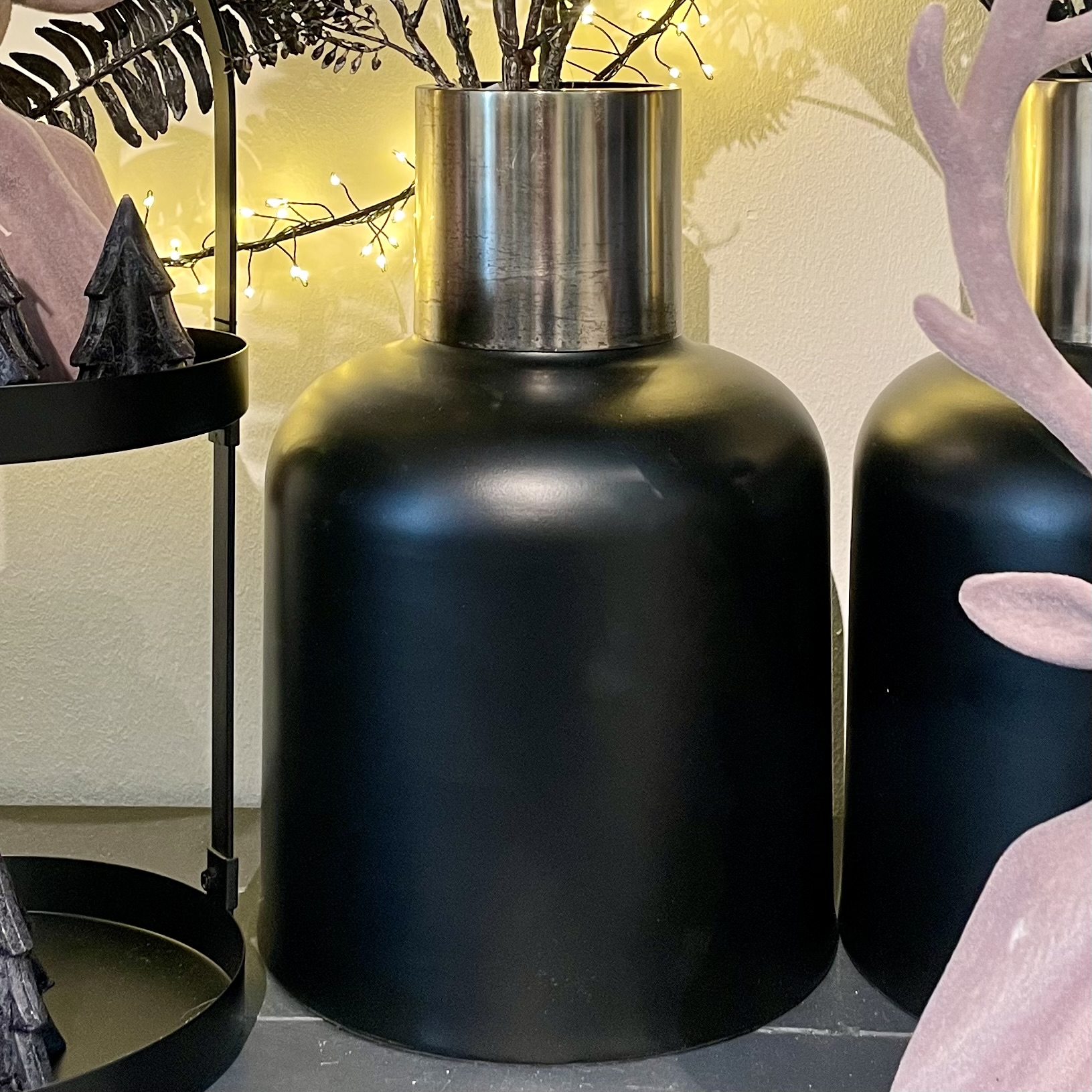 Metall Vase ''Alberic'' D24cm, H34cm, schwarz