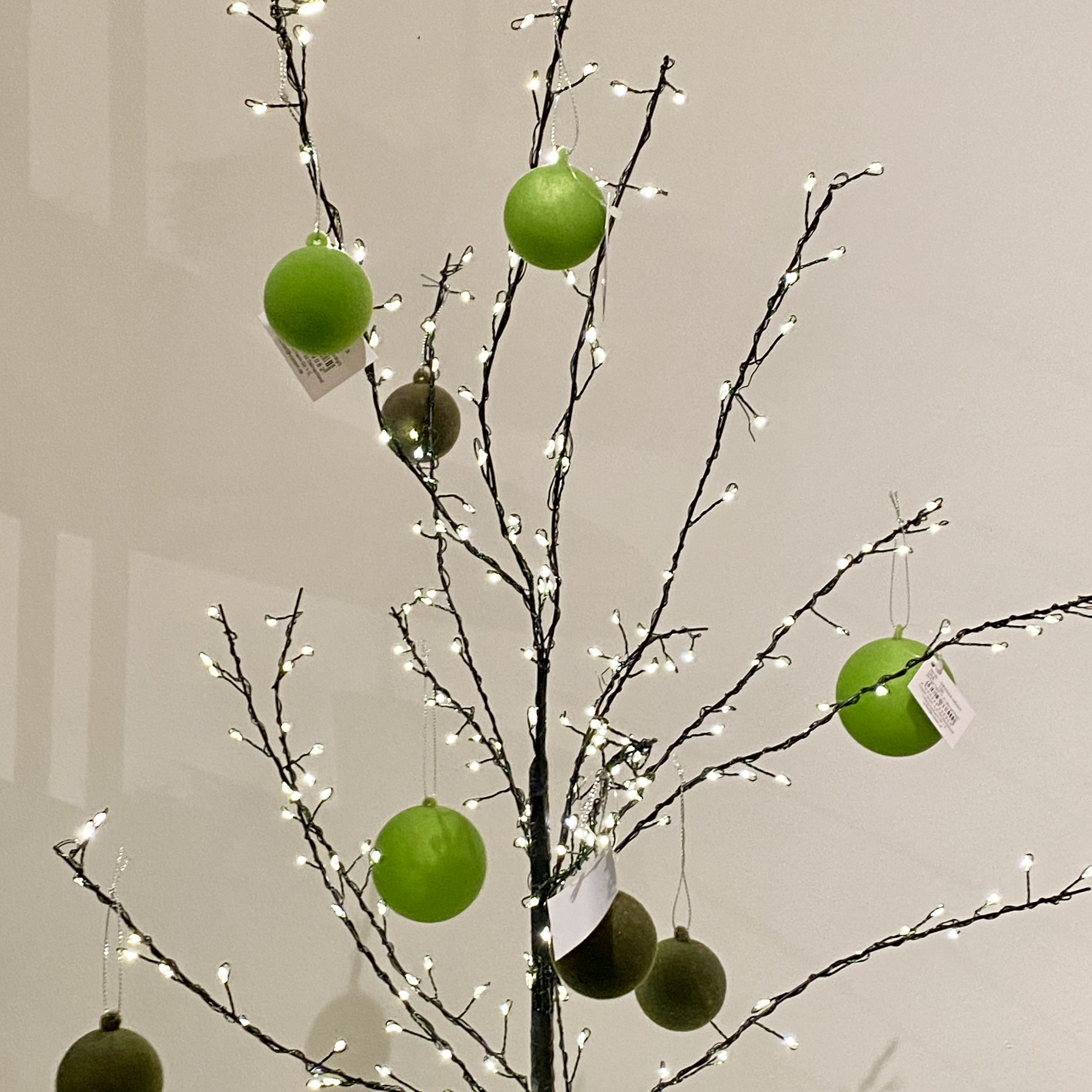 LED Weihnachtsbaum H180cm, schwarz