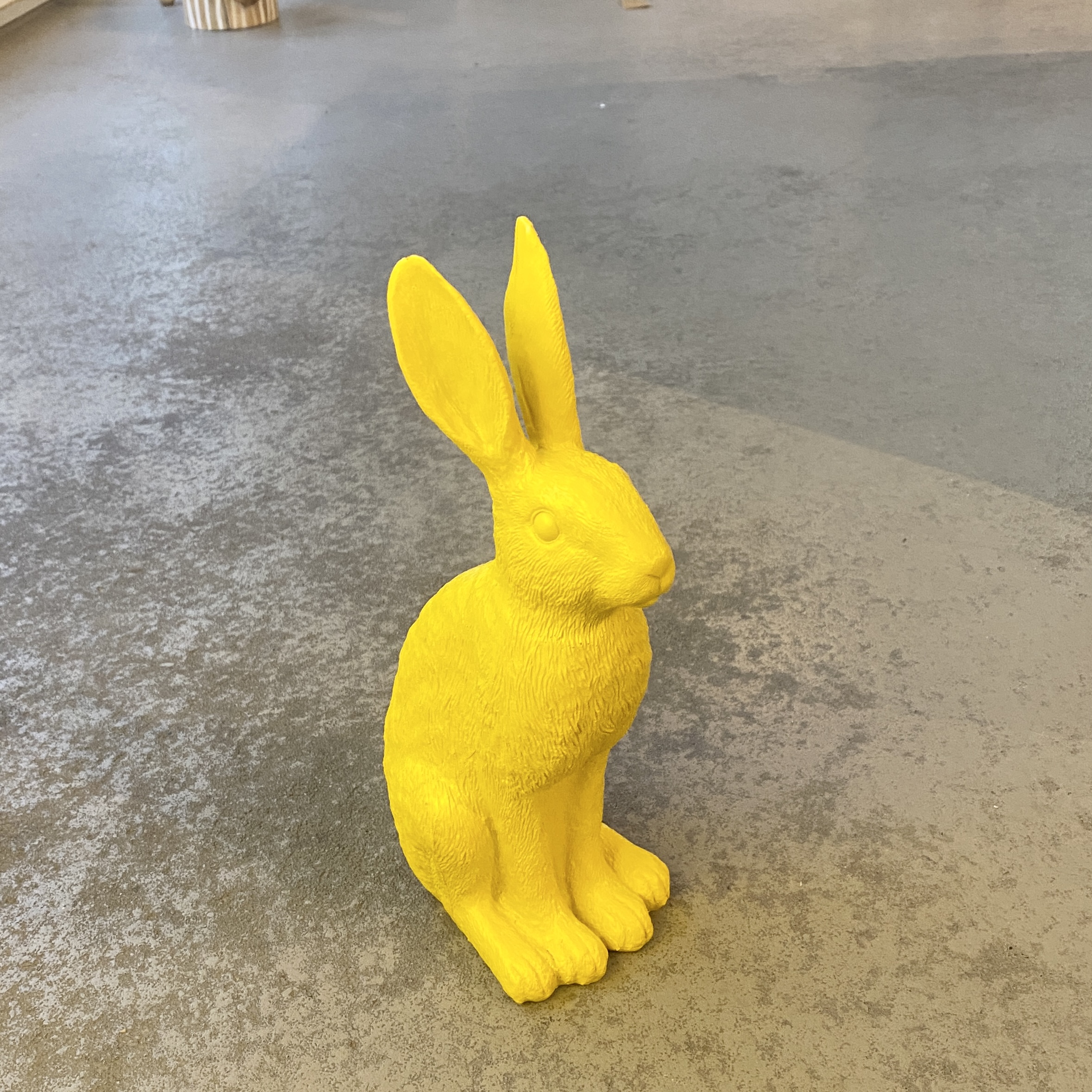 Poly-Hase "Lovis" H30cm, gelb