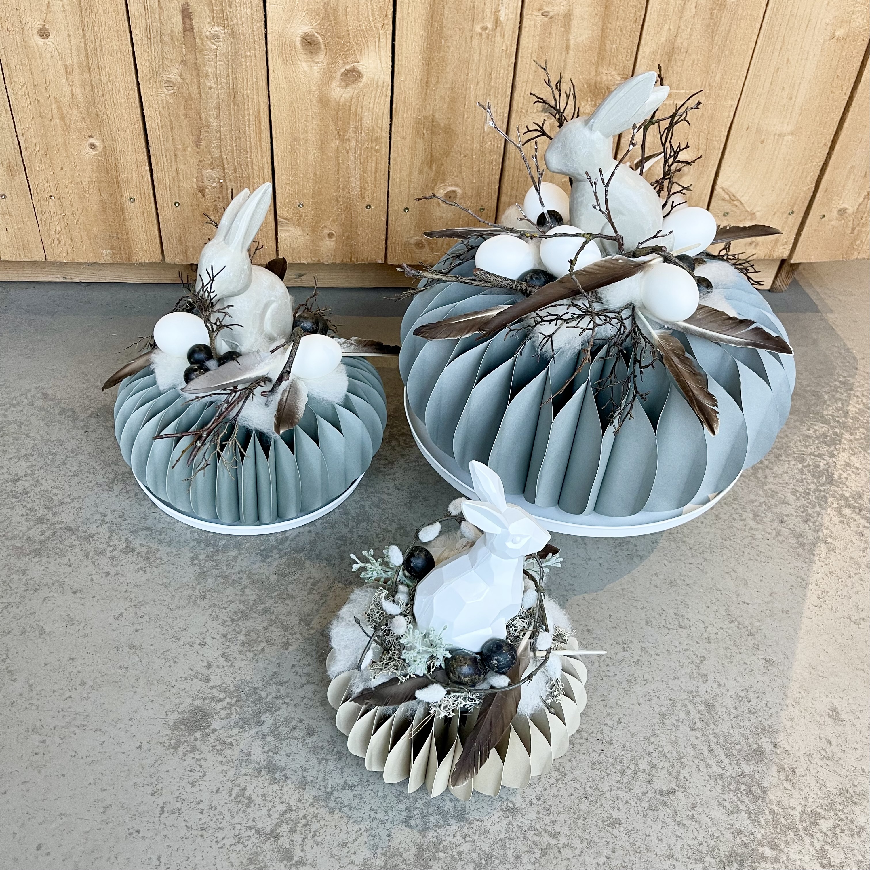 Pap.Sockel"Dacia",D28H13cm, taubengra