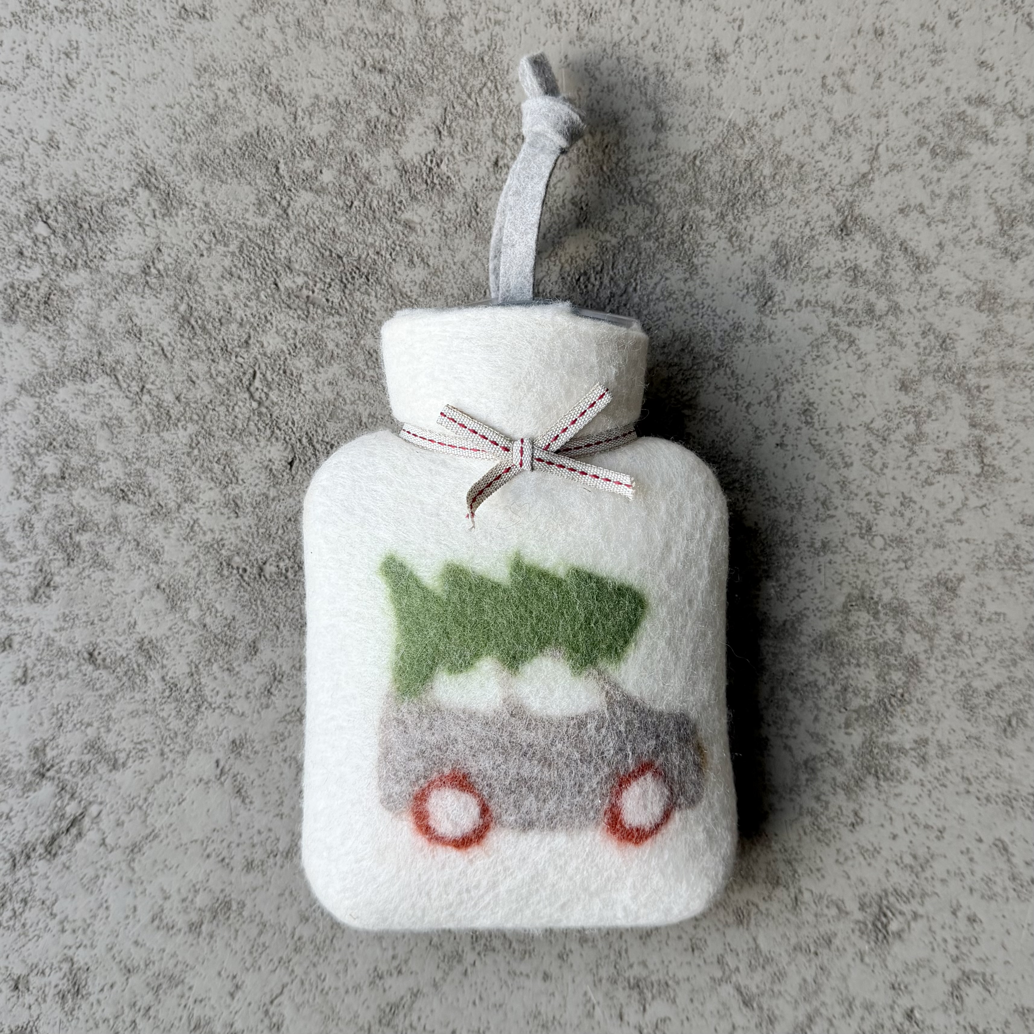 Mini-Wärmflasche "Auto mit Baum" 0,2l, creme