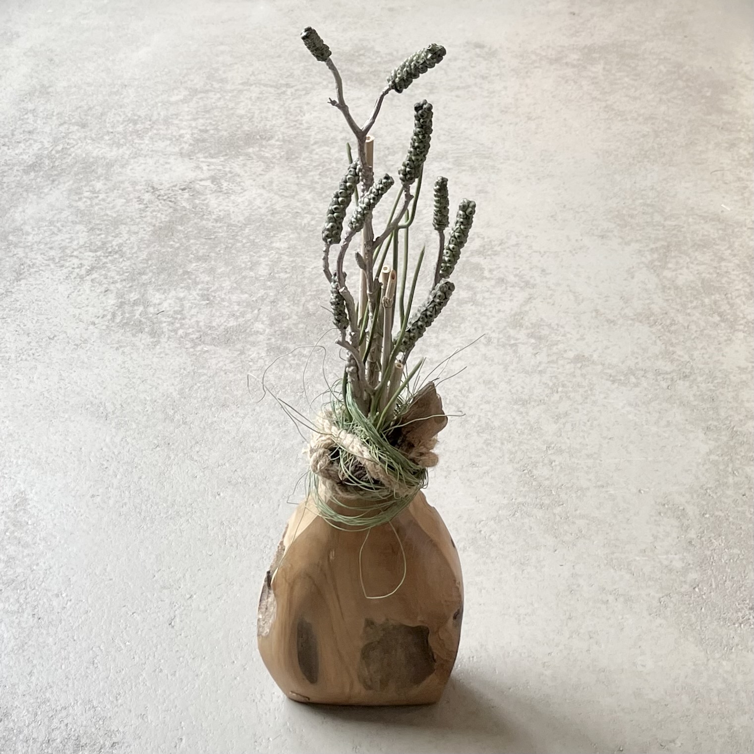 Teakholz-Vase zeitlos gestaltet H68cm, natur/grün