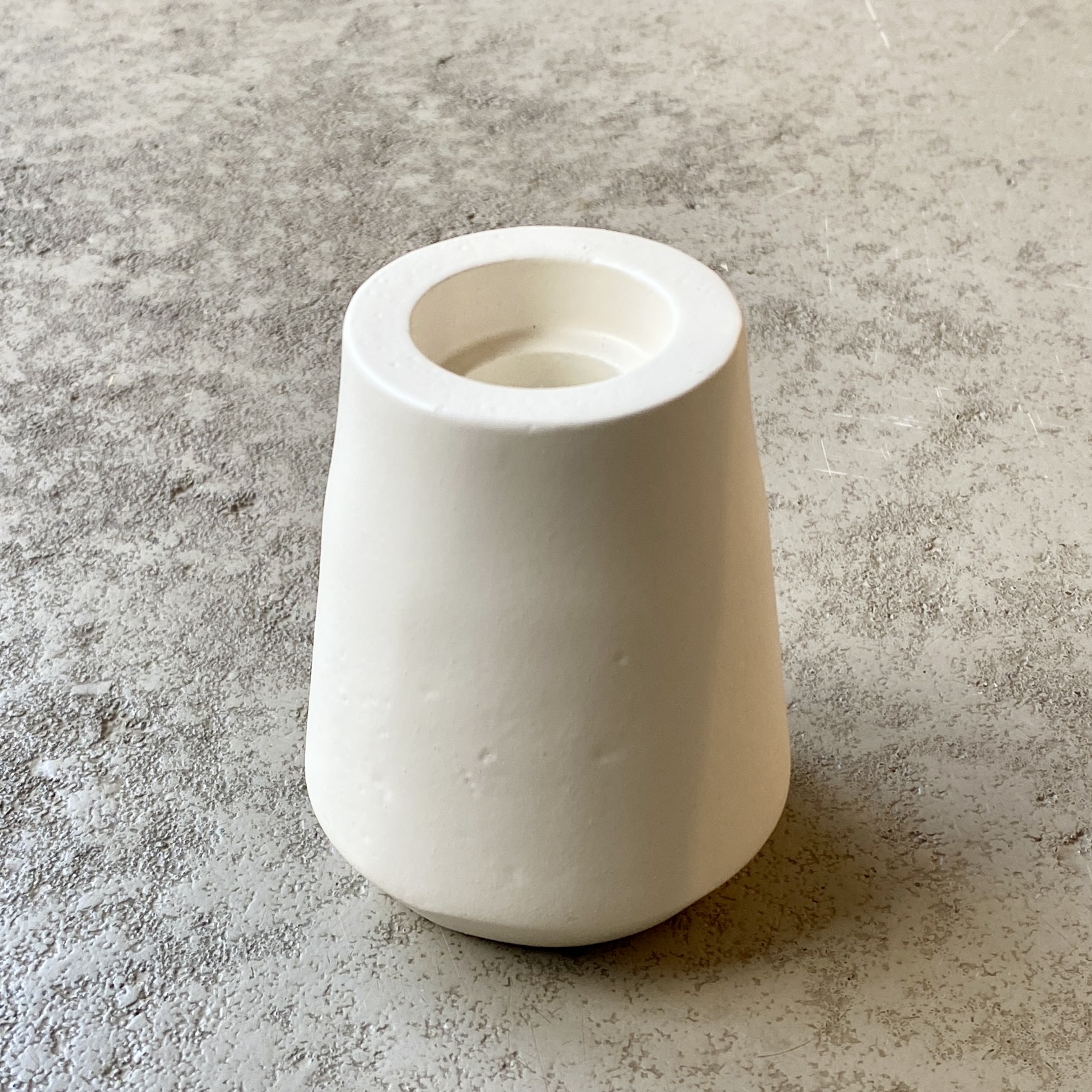 Kerzenständer XL Kumo L, cremeweiß