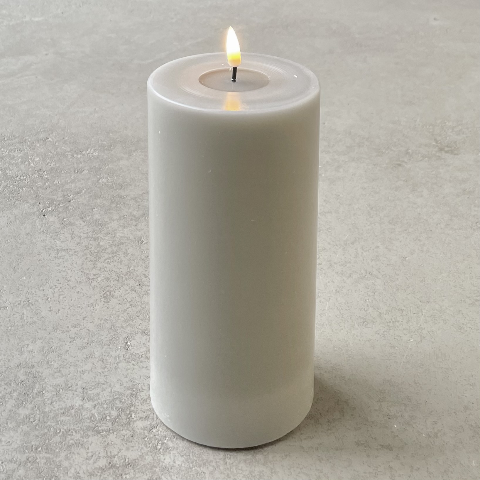 LED-Stumpenkerze H20cm, B10cm, sand