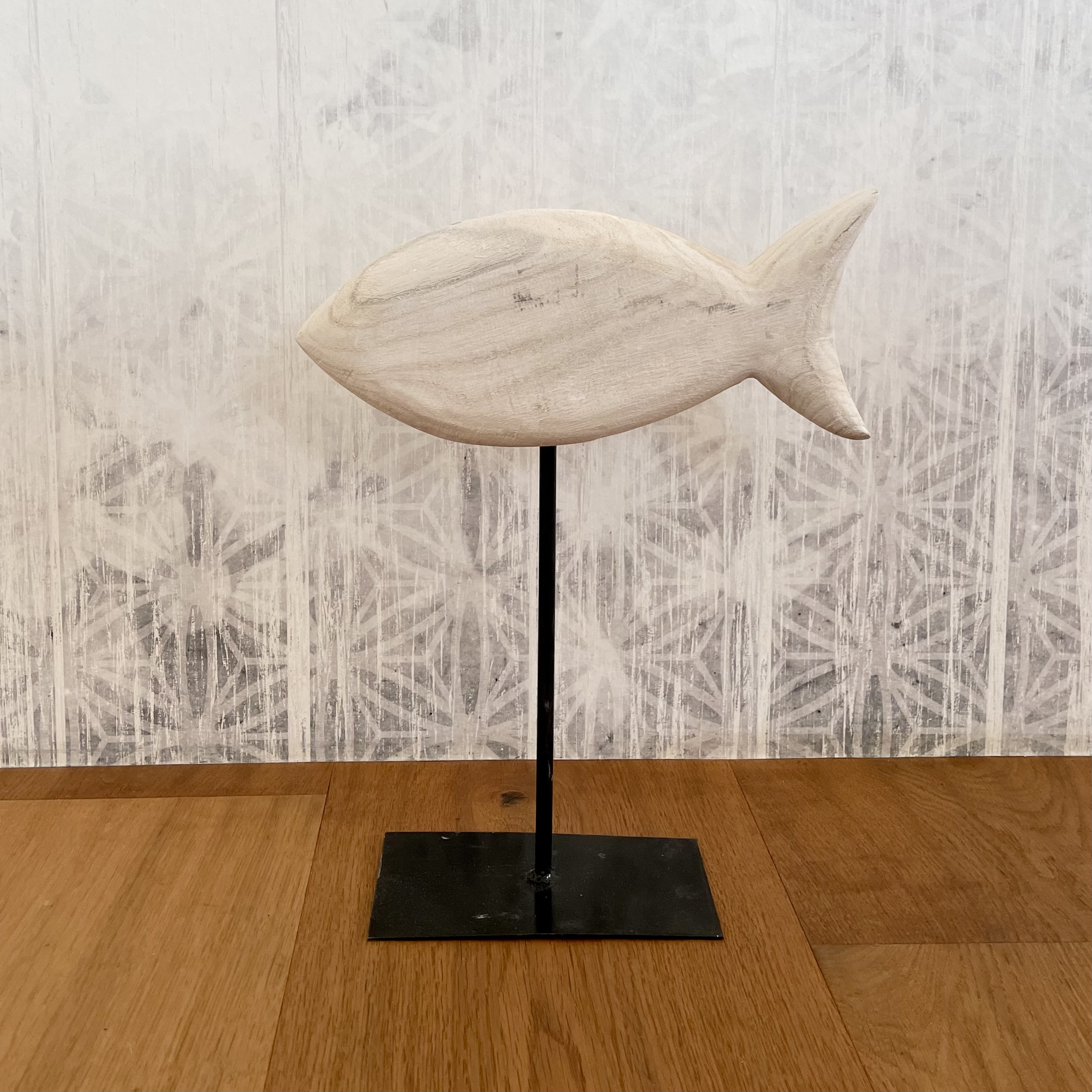 Holz-Fisch "Blair" auf Fuß H37cm, weiß