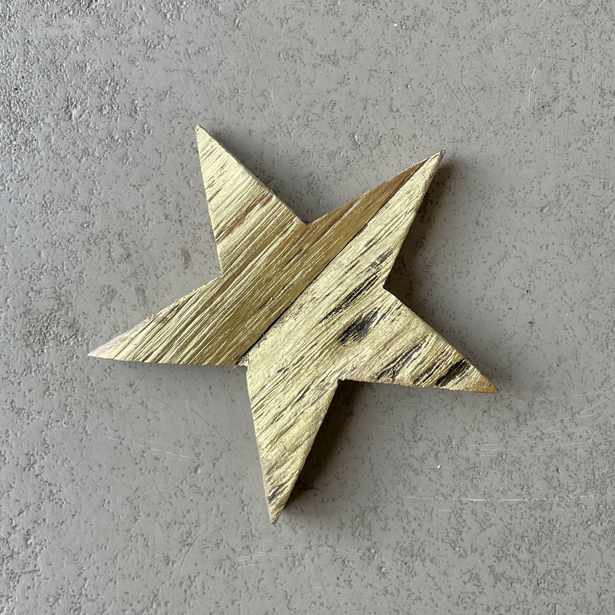 Holz-Stern "Walter" D13,5cm natur/gold