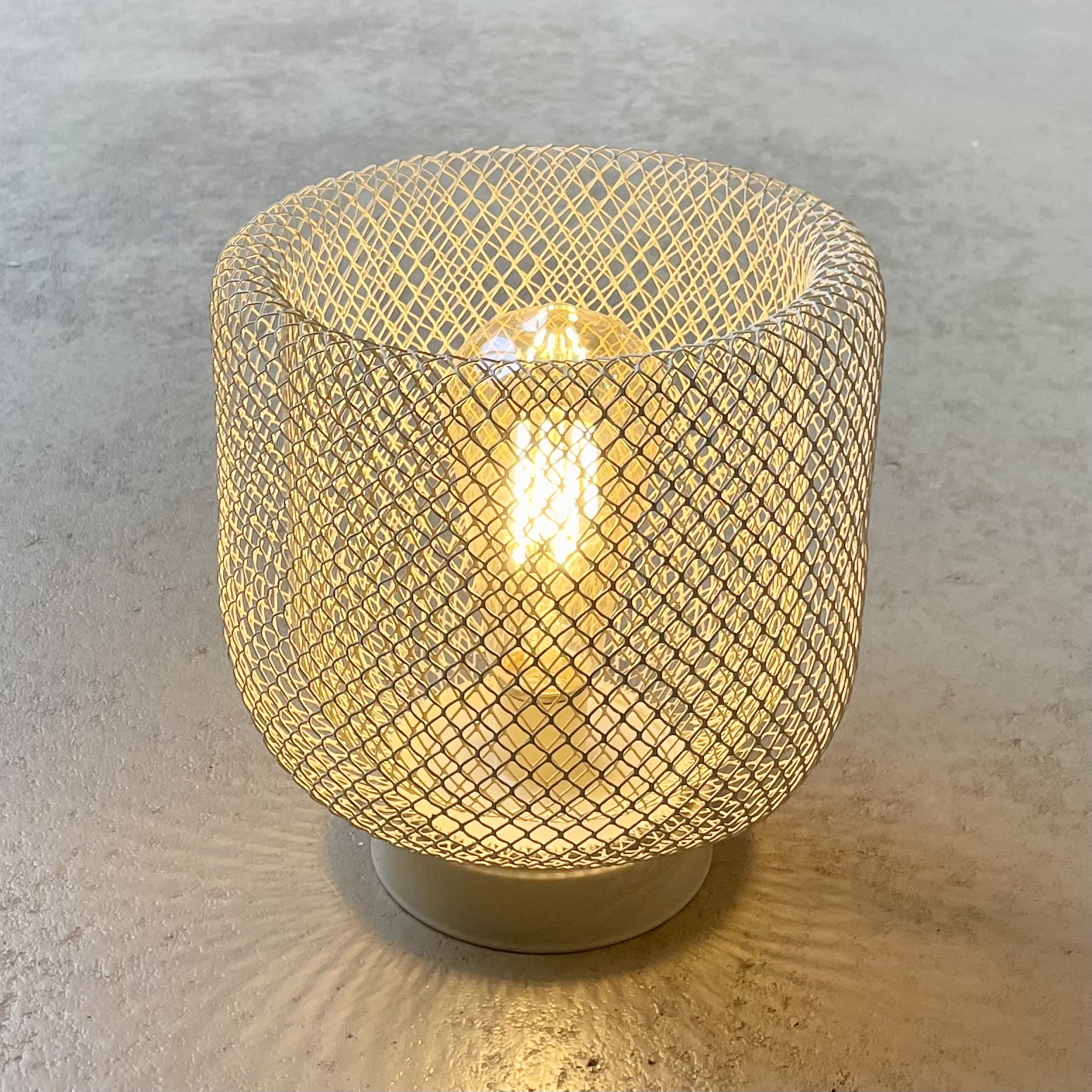 LED-Lampe "Grid" zum Stellen D19cm, cremegrau