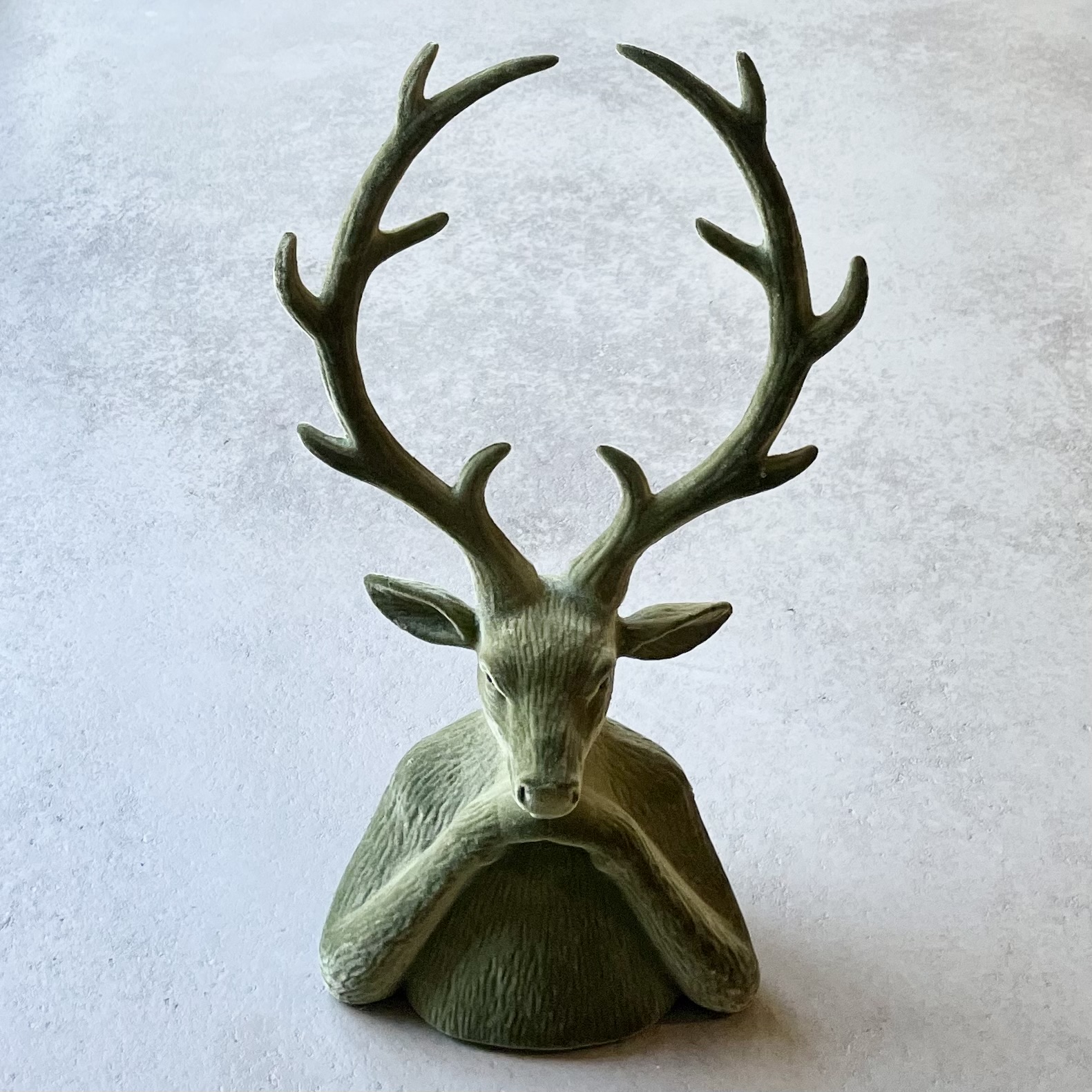 Kst. Hirschkopf "Tasko" H60cm, dunkelgrün