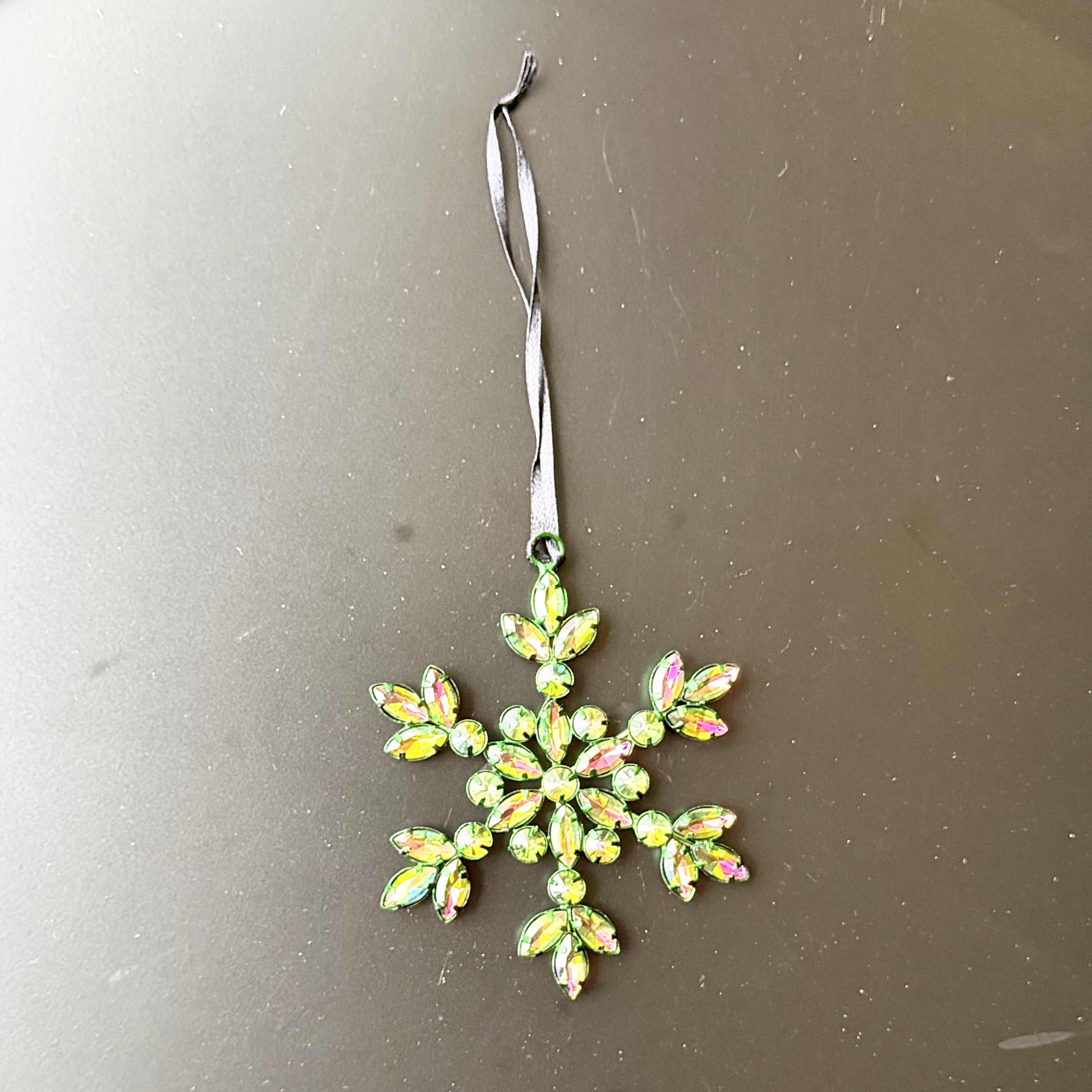 Met.Flocke"Cloe"z.H.,D11cm, grün