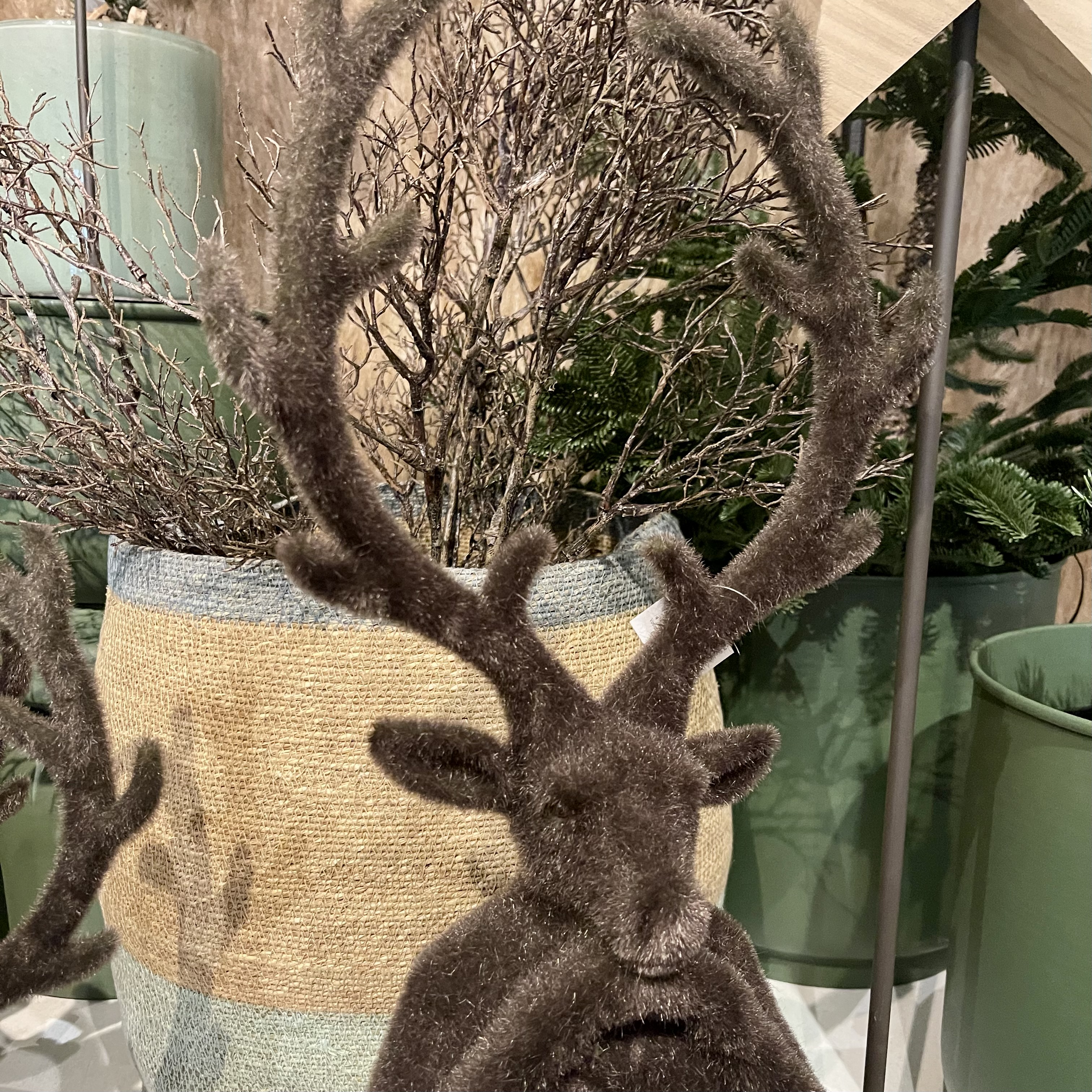 KST Hirschkopf "Tasko" H45cm, dkgrün, Modell `26