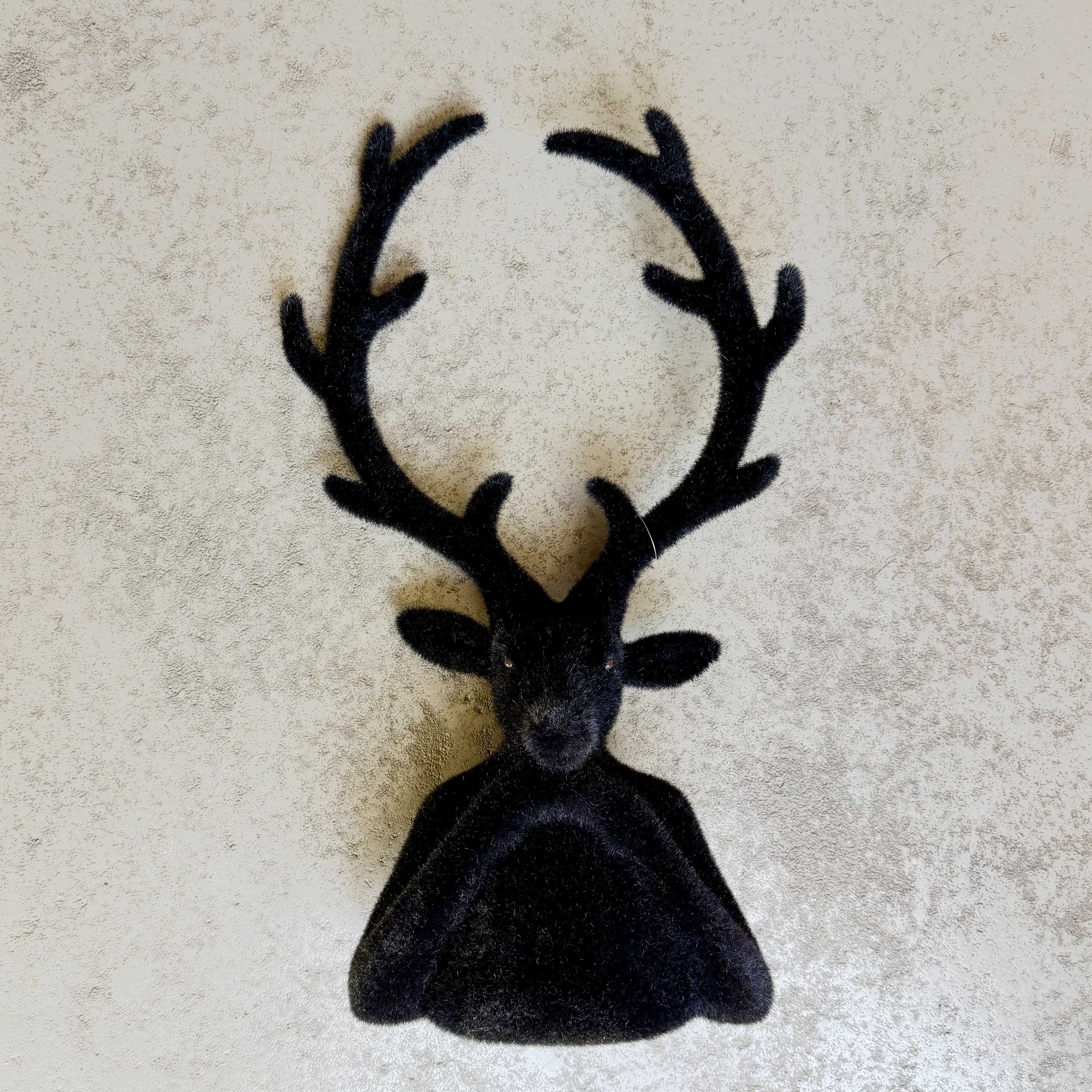 Kst. Hirschkopf "Tasko" H45cm, schwarz, Modell` 26