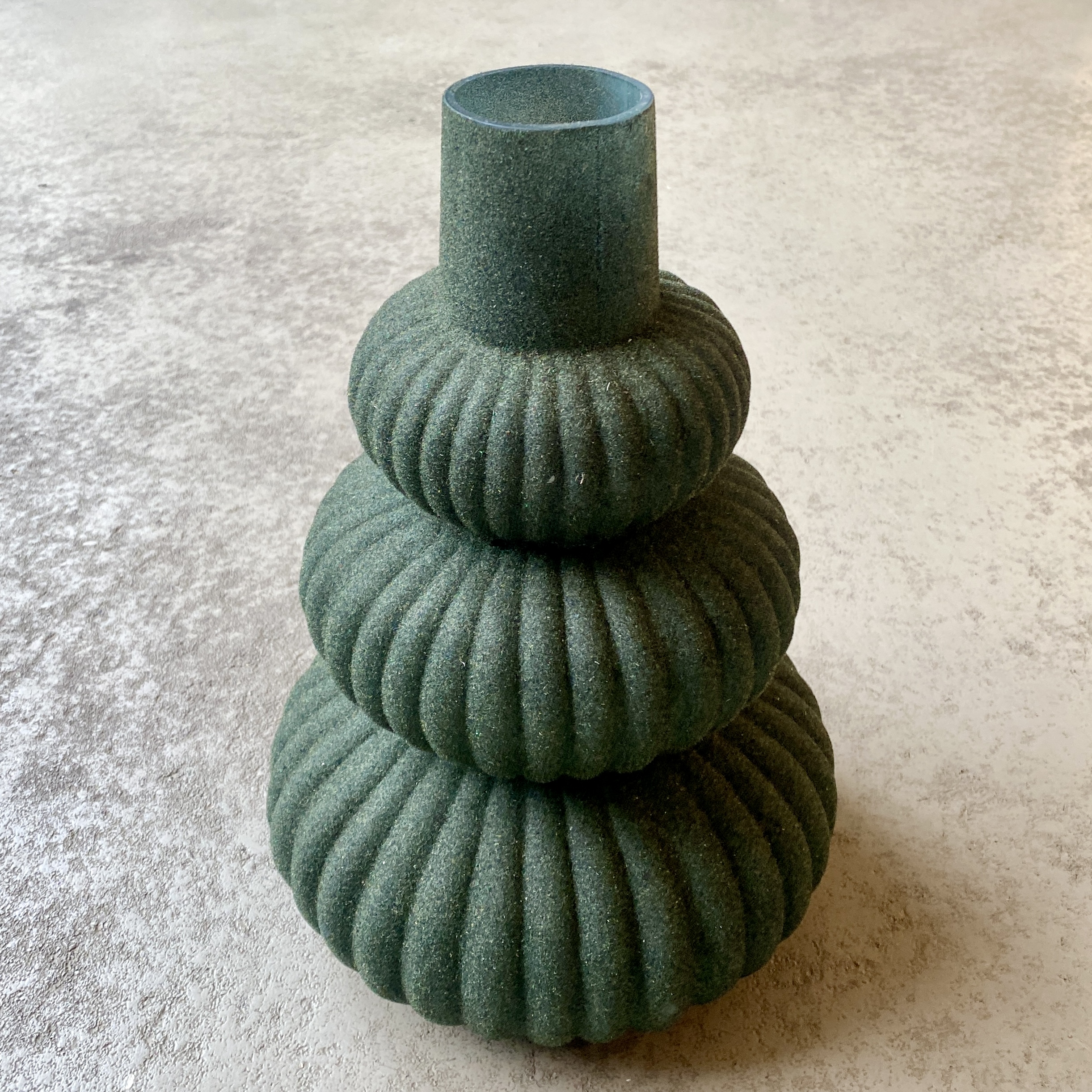 Vase Velvet Boo L, grün