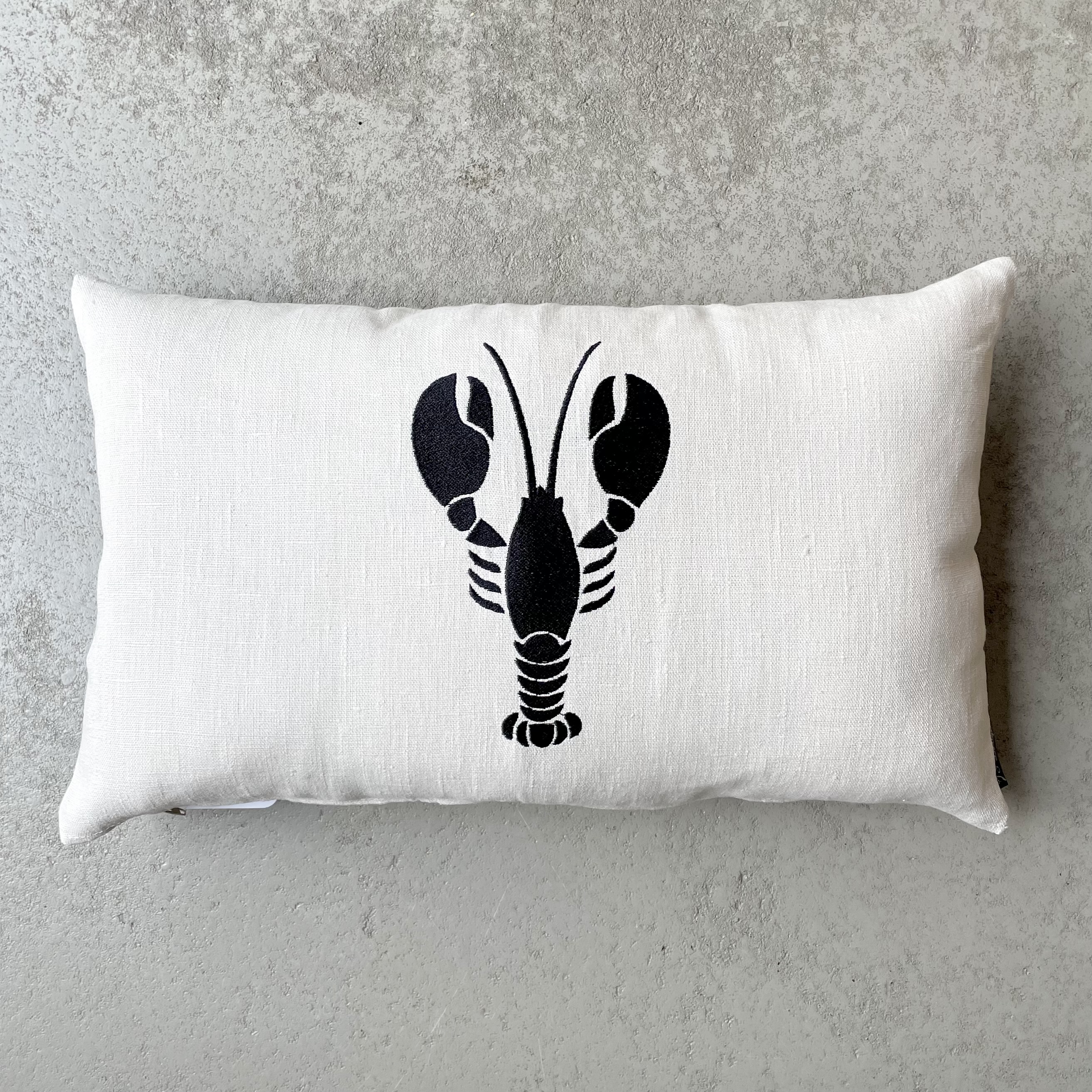 Kissen mit Füllung "Hummer" L50cm, natur/schwarz