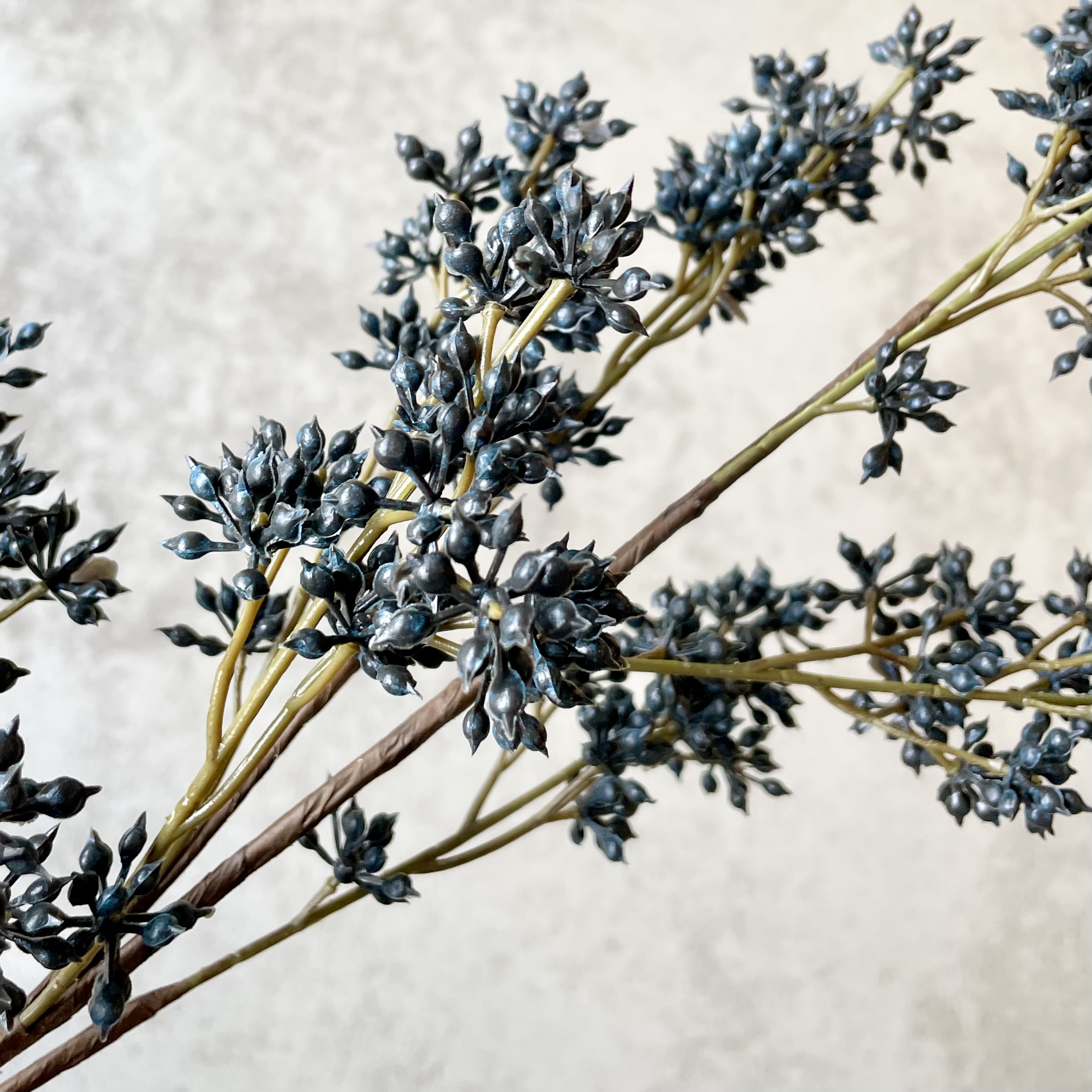Beerenzweig ''Mikkel'', L84cm, blau