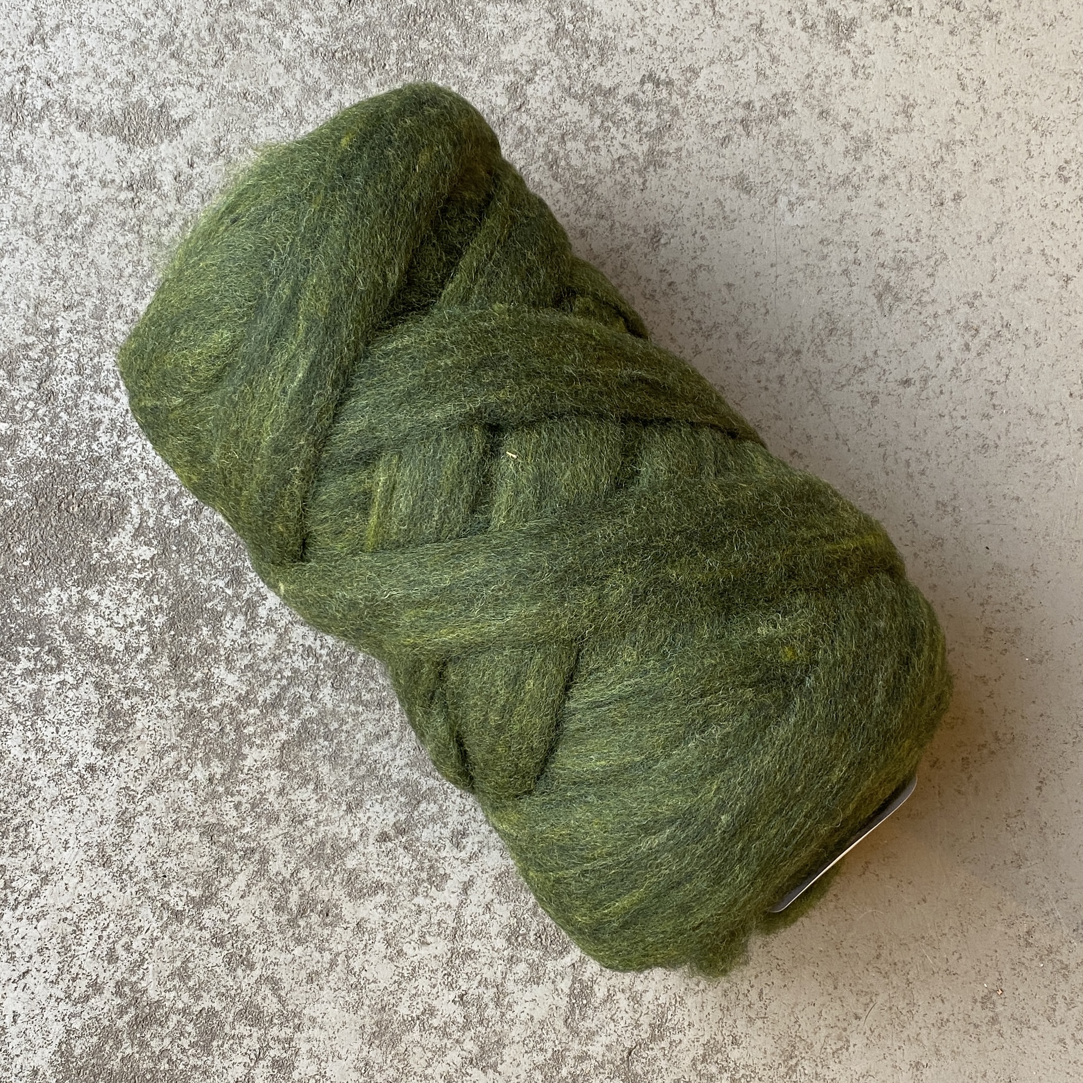 Wolllunte, gekämmt ca. 30-40 mm, L30m, grün