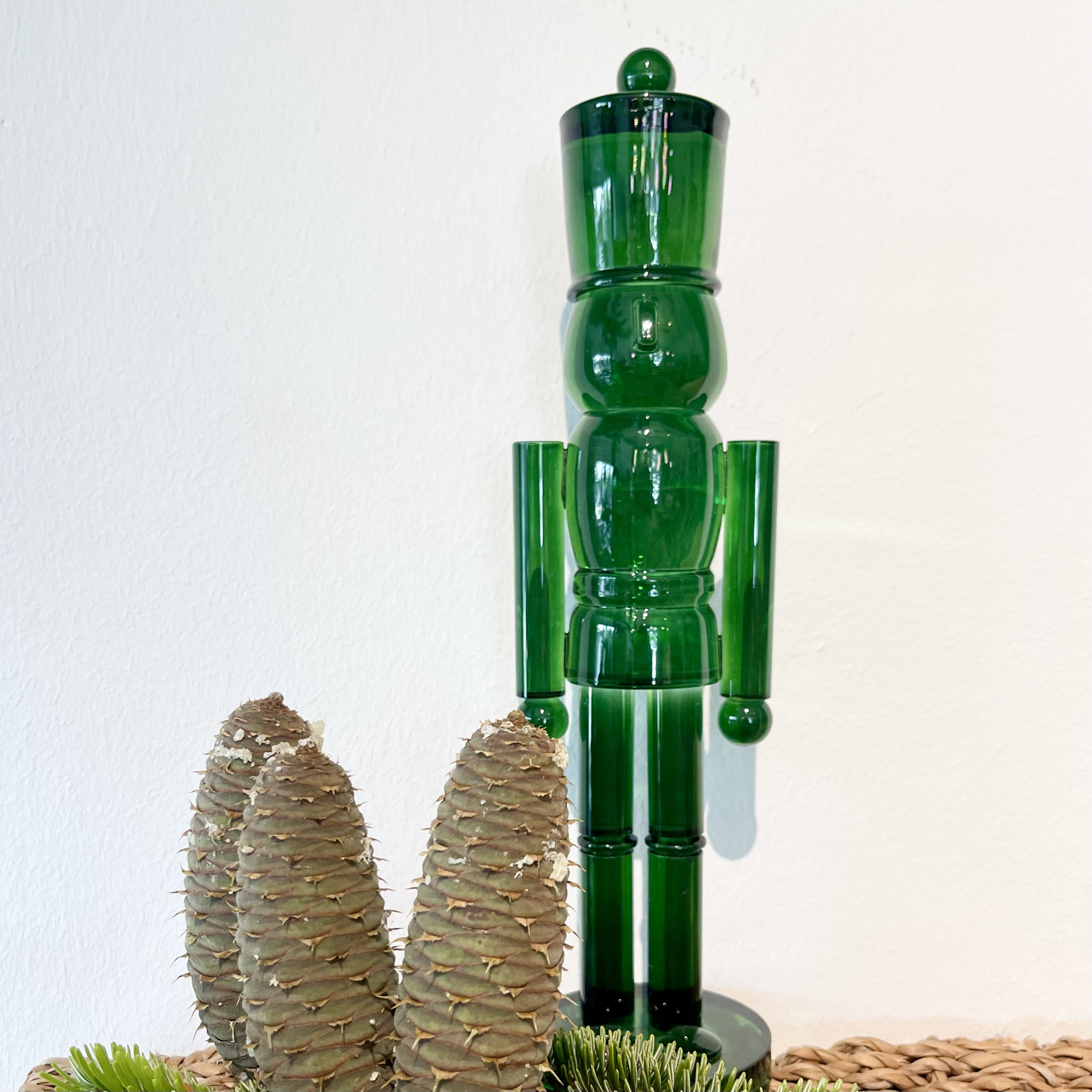 Gl. Nusskn. "Saide" D8 H32cm, grün