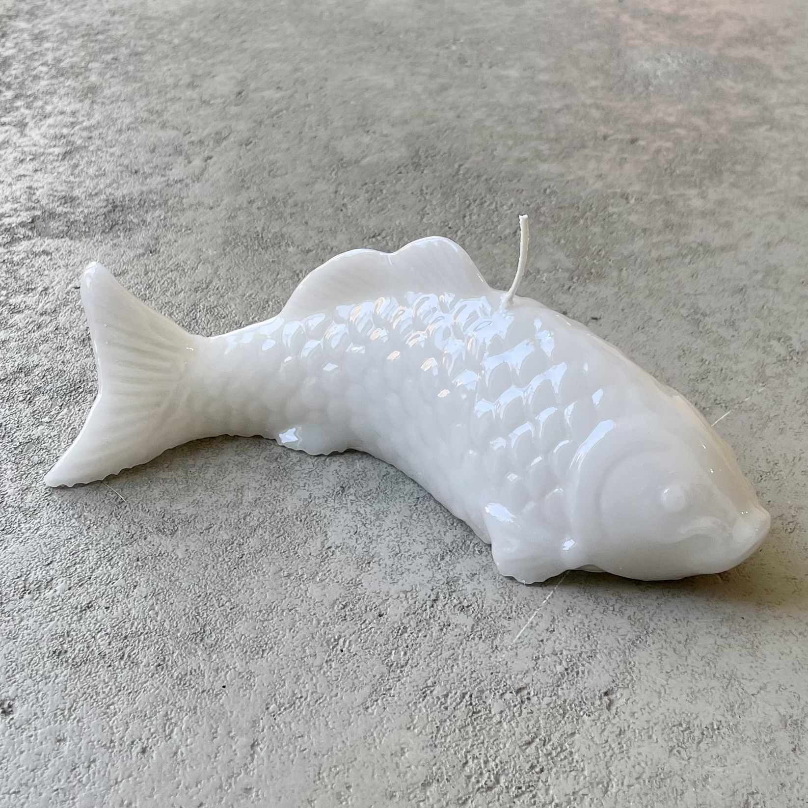 Gelackte Objektkerze Hochglanz "Fisch" Leinen, L23cm