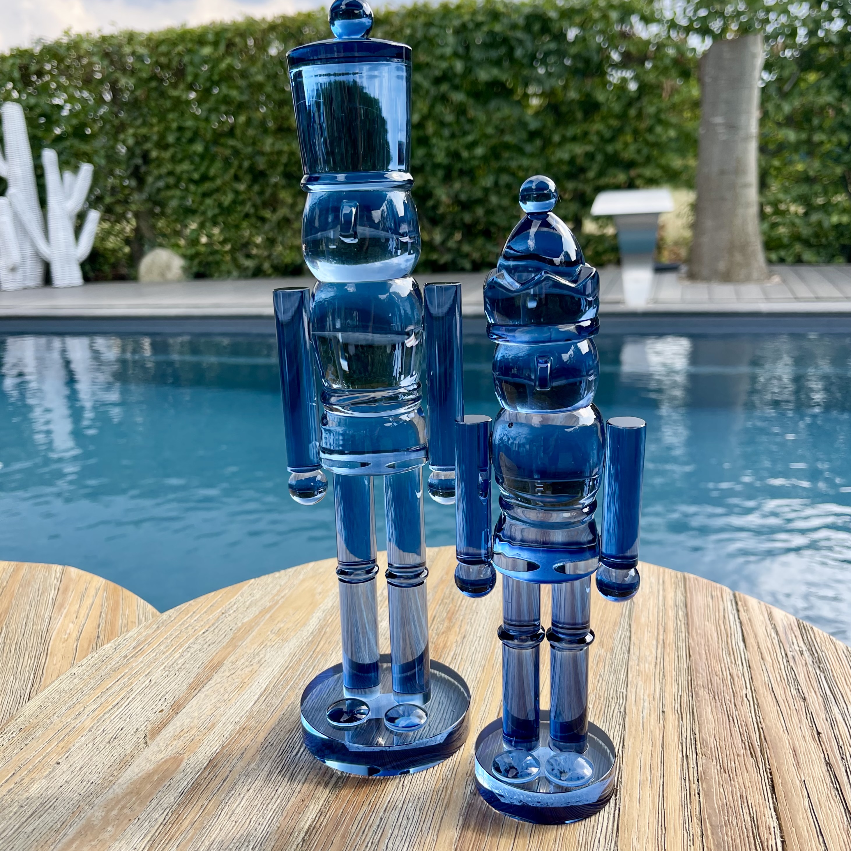 Gl. Nusskn. "Saide" D7,5 H25cm, blau