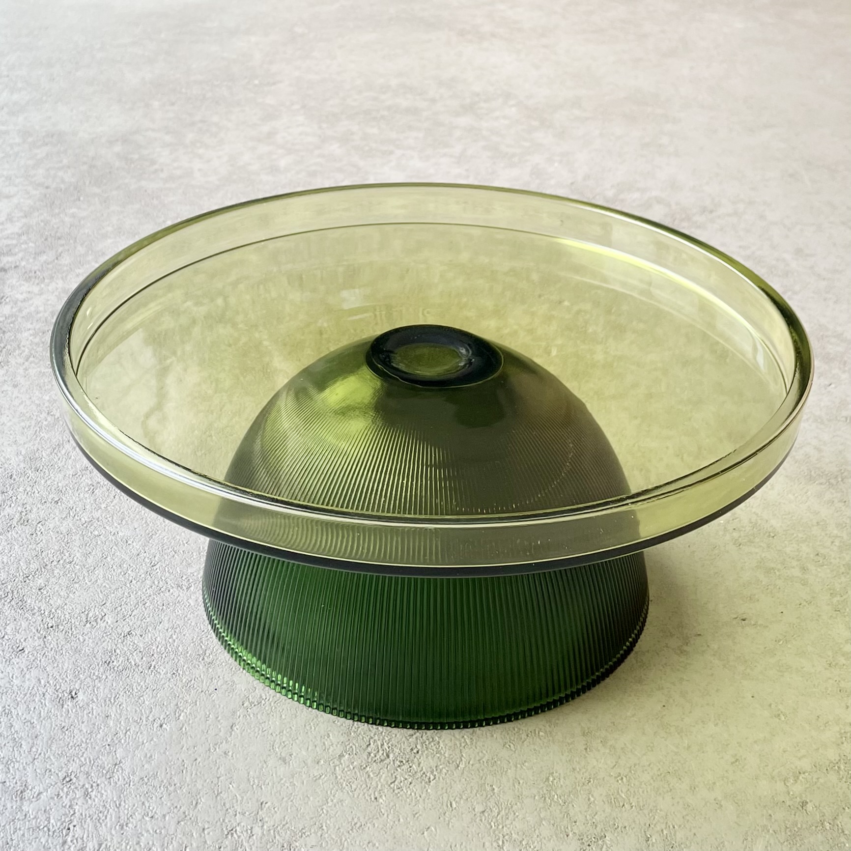 Glas-Teller 