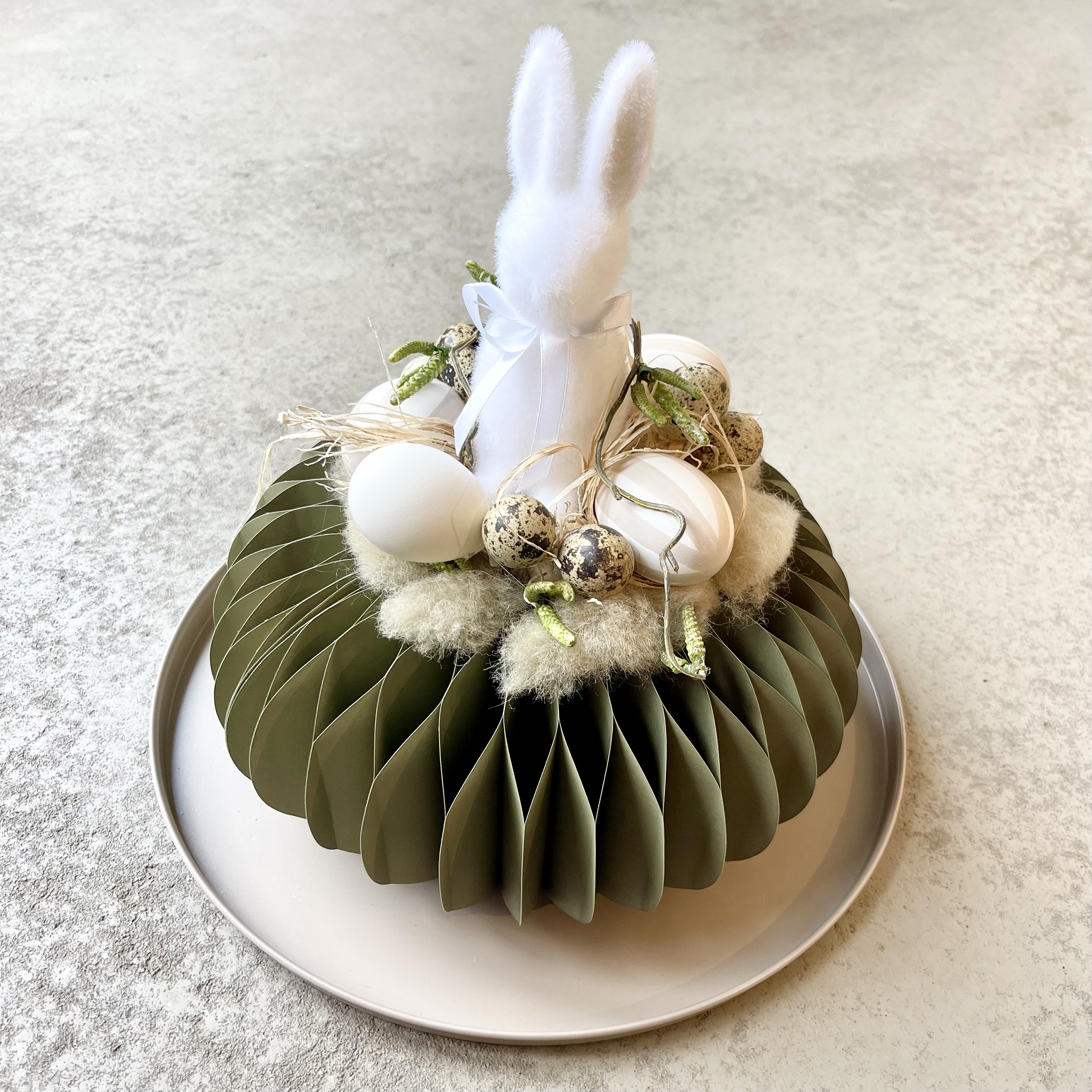 Hasennest Olive Weiß