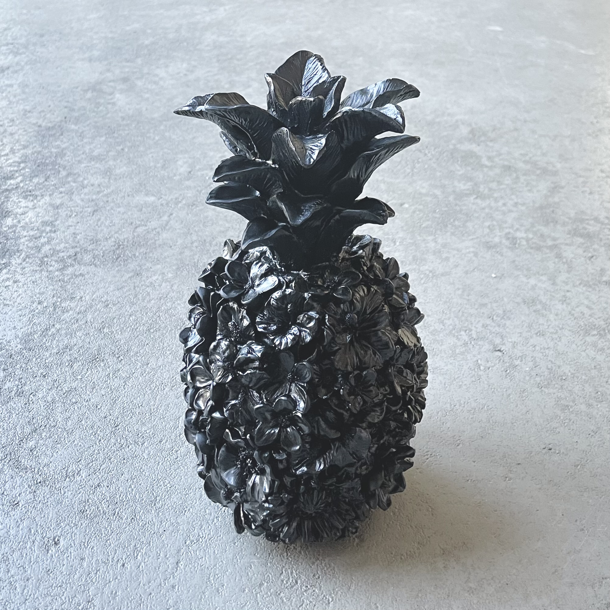 Poly-Ananas "Robby" H25cm, schwarz