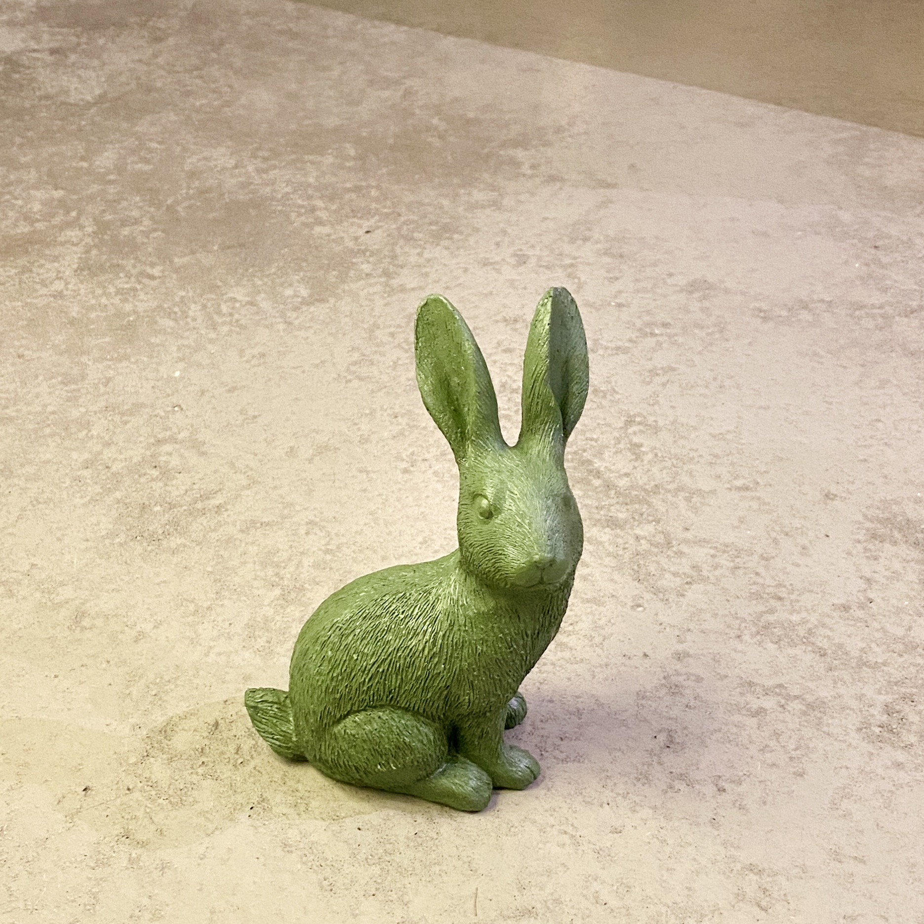 Poly-Hase "Hopps" H19cm, grün