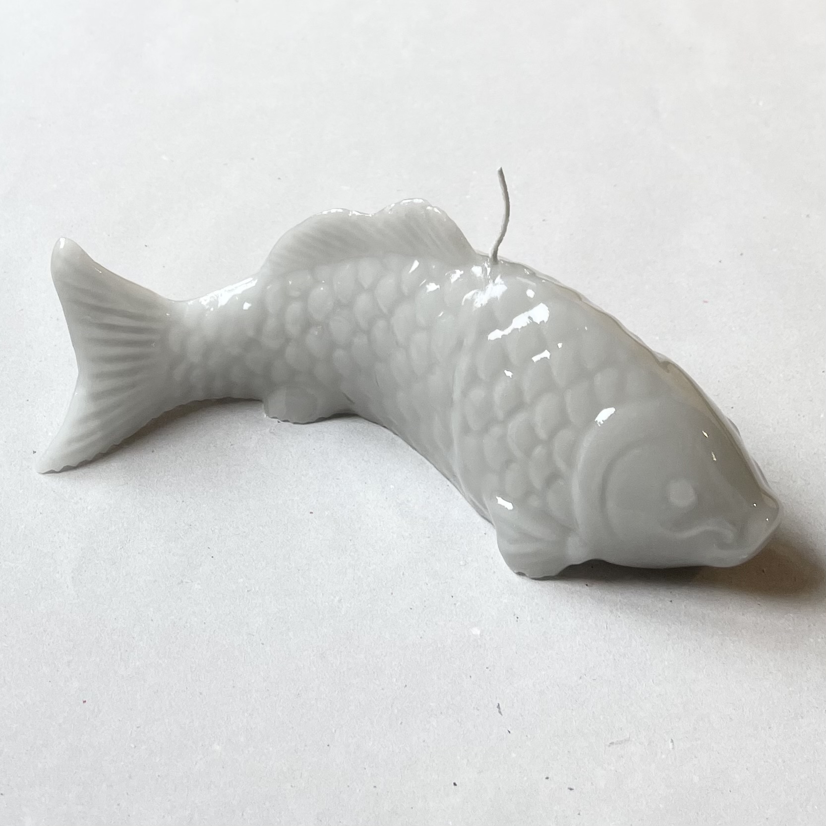 Gelackte Objektkerze "Fisch" Schiefer, L23cm