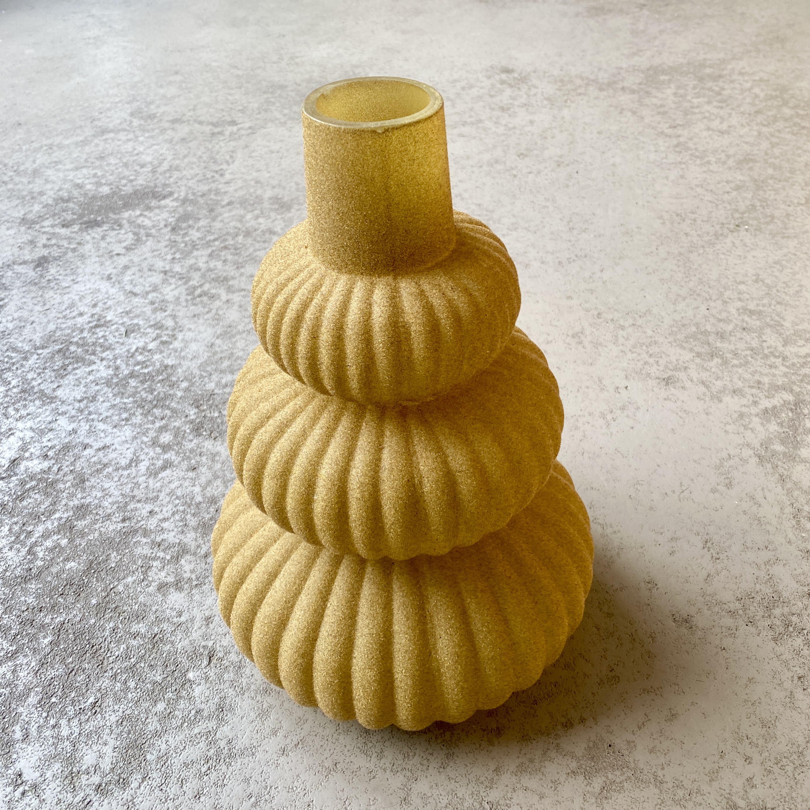 Vase Velvet Boo L, gold