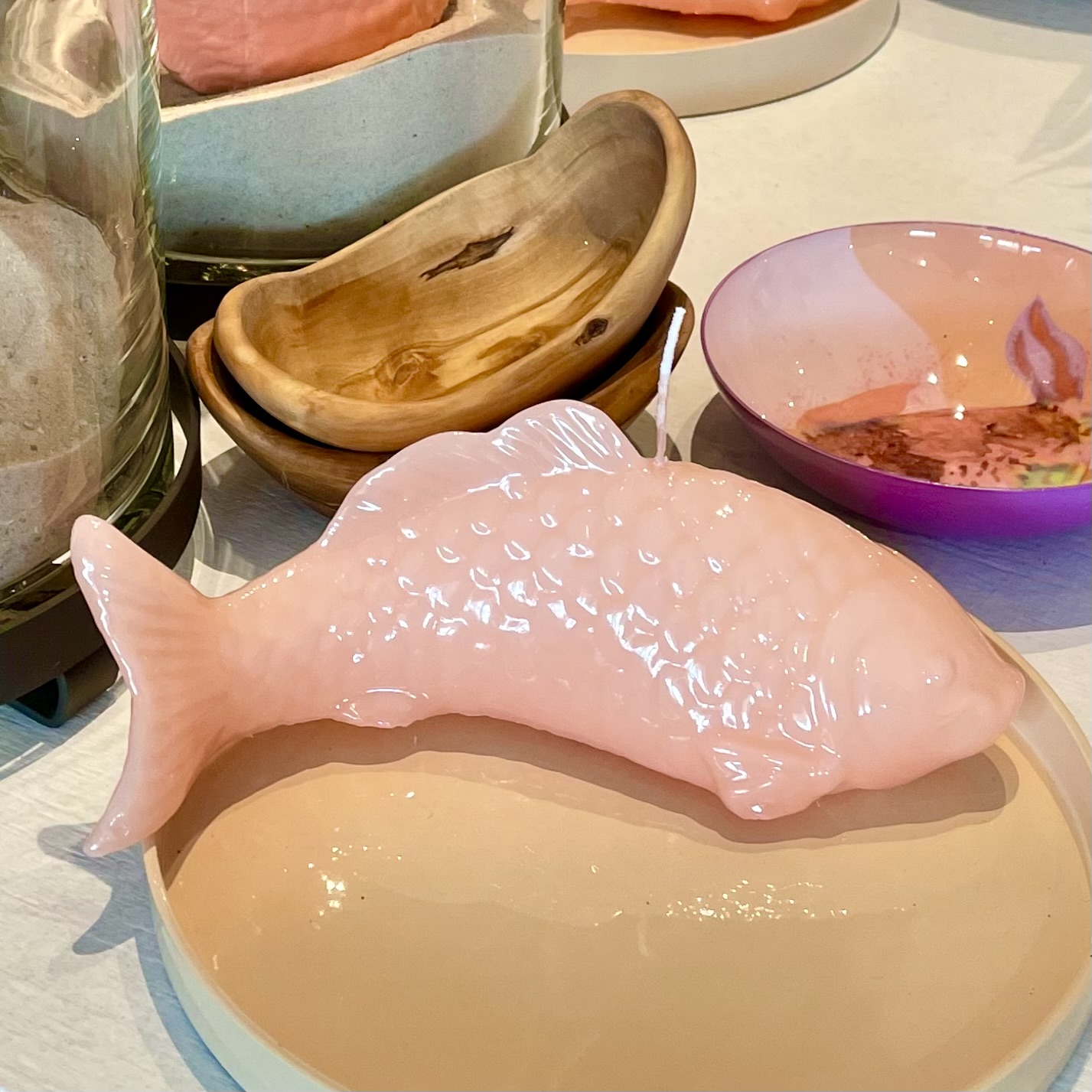 Gelackte Objektkerze Hochglanz "Fisch" Hortensie, L23cm