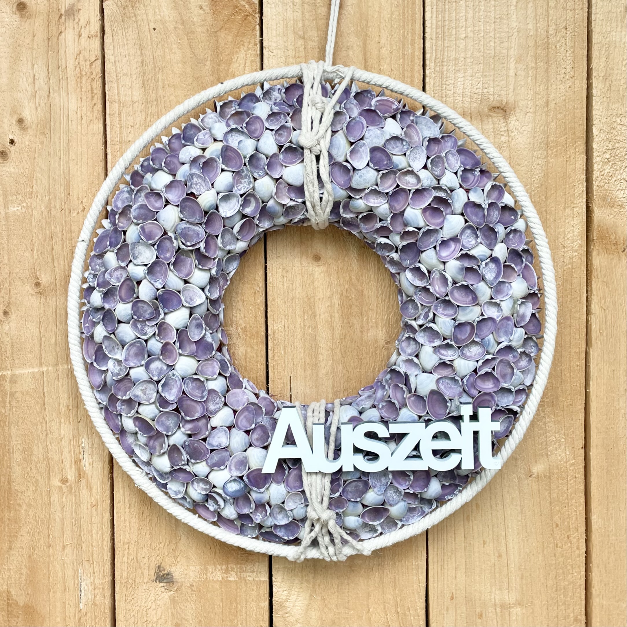Tür- oder Wandkranz "Auszeit" D40cm, weiß/lila