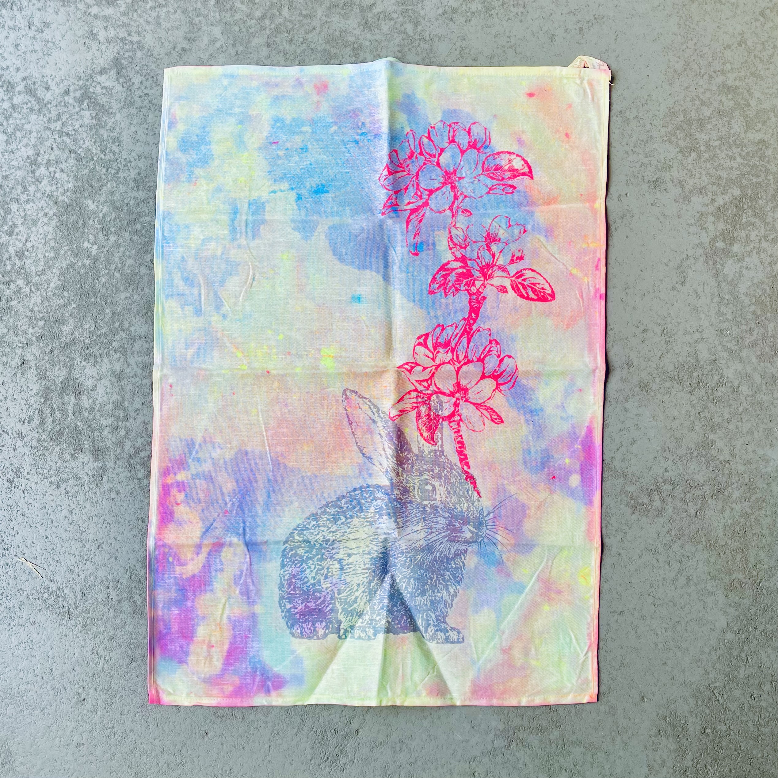 Atelier-Geschirrtuch "Hase 2" grau/multicolor