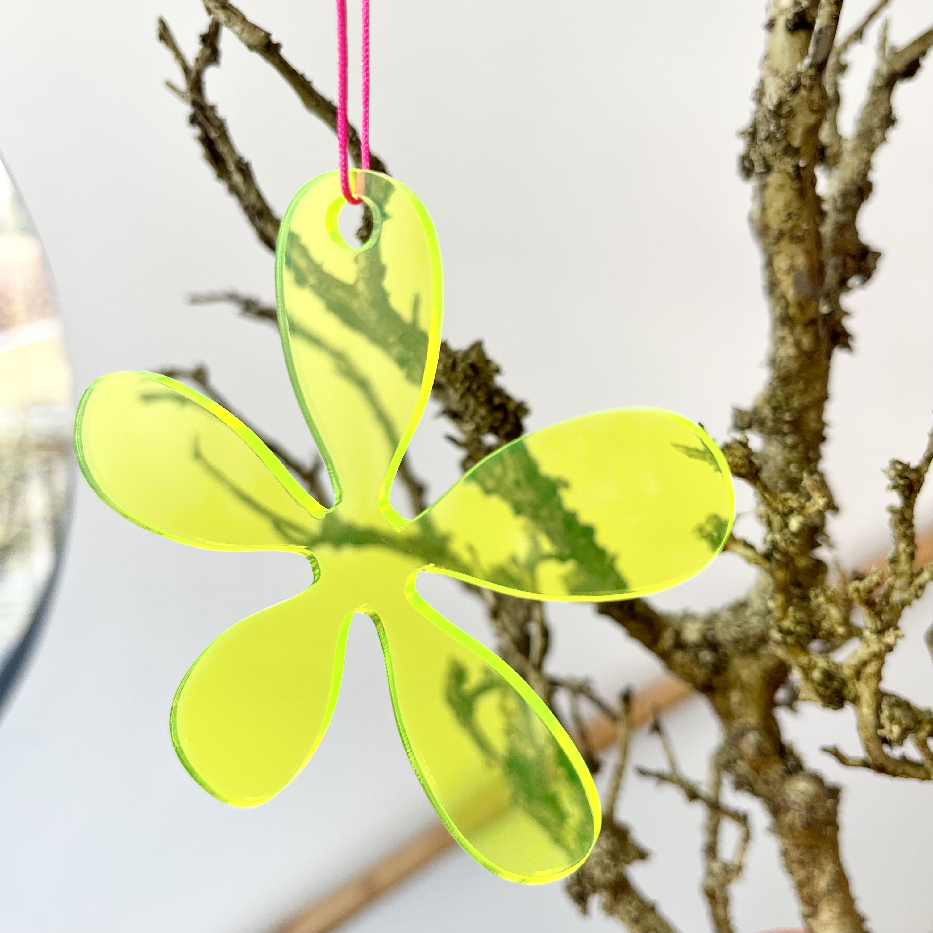 Hänger Blume 20cm Neon Gelb