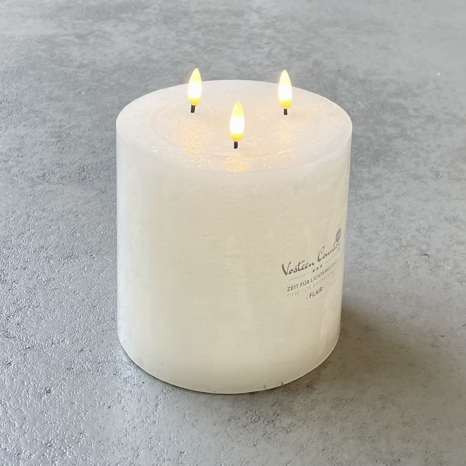 LED-Dreidochtkerze "Flair" H15cm, D15cm, creme